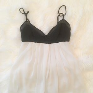 Black and cream flowy cami top